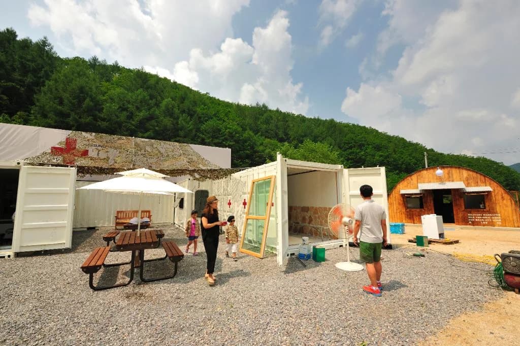 The reconstructed Medi Cube and barracks at Taebaek’s Uruk set.