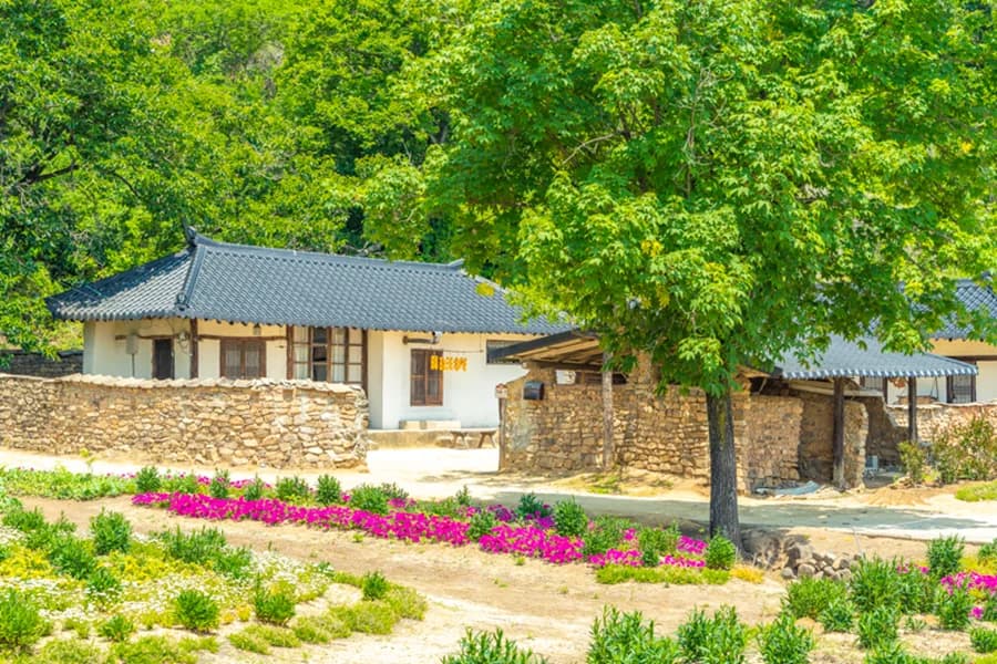 Hye-won’s house, the Little Forest filming location in Gunwi.
